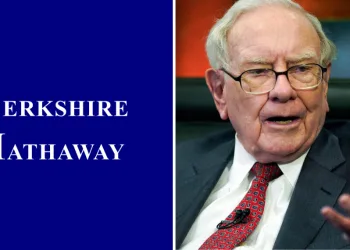 Why is Warren Buffett Sitting on a Mountain of Cash?